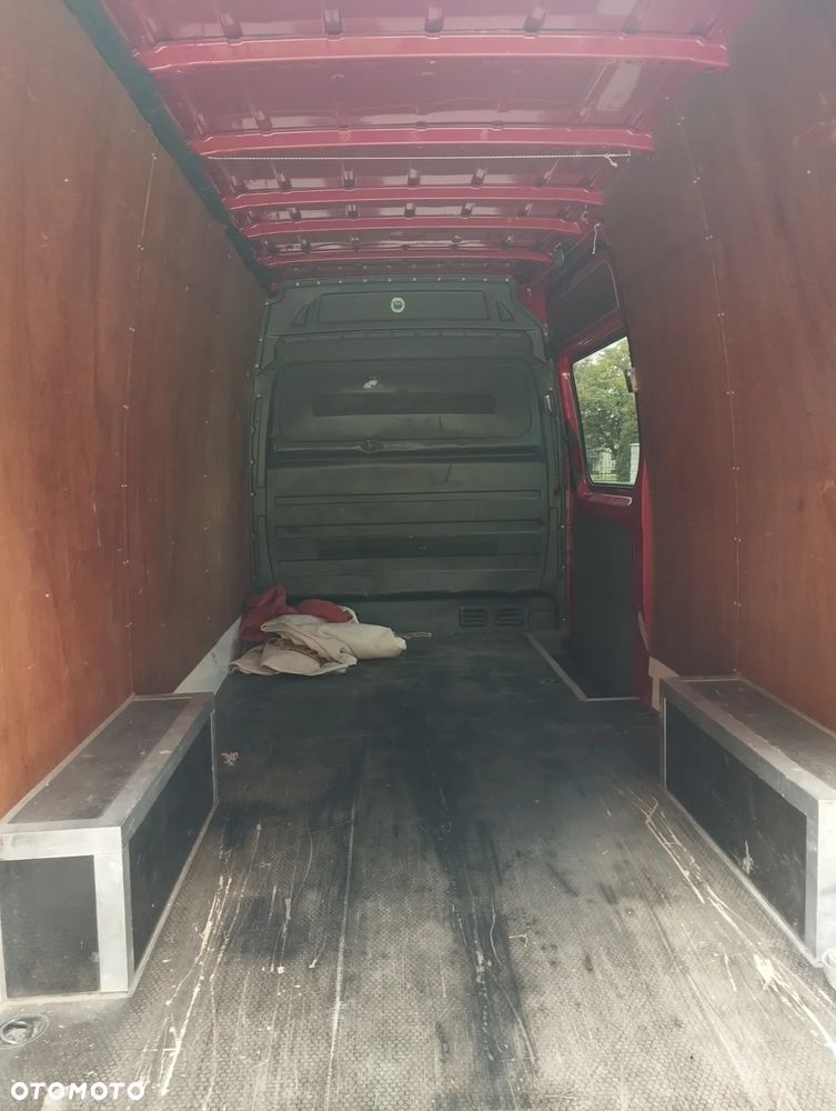 Volkswagen Crafter - 18