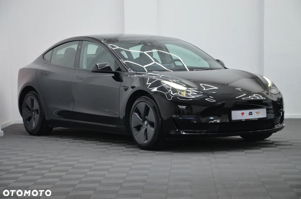 Tesla Model 3 Langstreckenbatterie Allradantrieb Dual Motor - 2