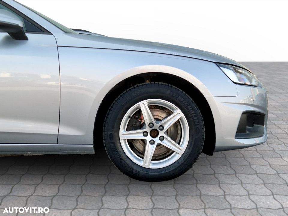 Audi A4 Limuzina - 11
