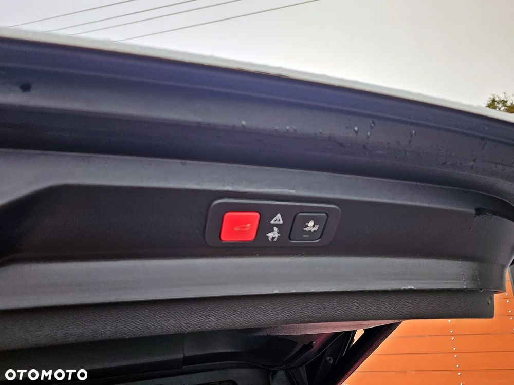 Peugeot 5008 BlueHDi 180 EAT8 GT - 19