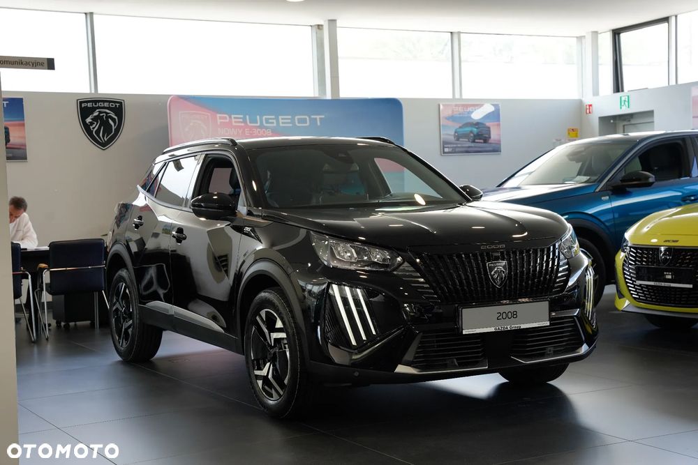 Peugeot 2008 1.2 PureTech Allure S&S - 4