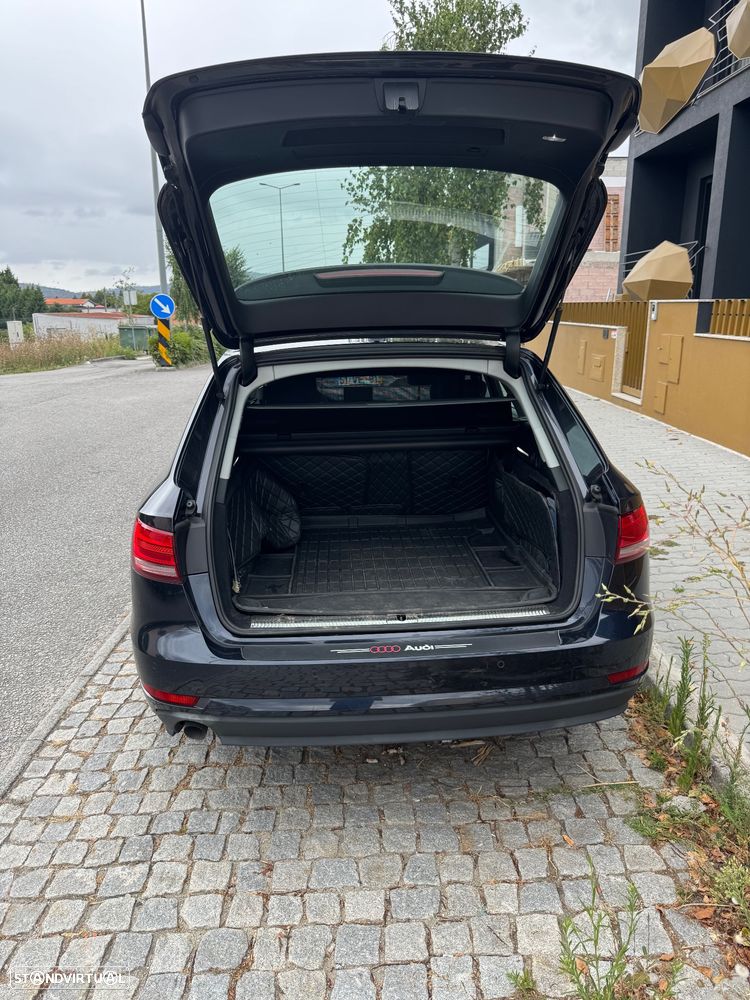 Audi A4 2.0 TDI S tronic design - 15