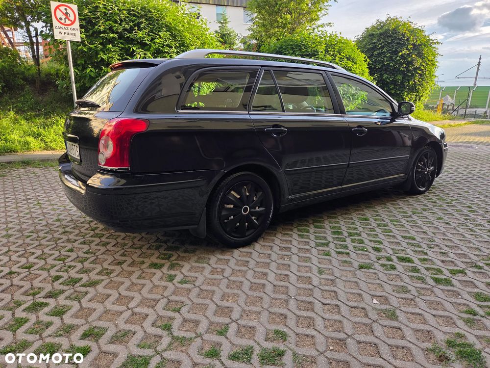 Toyota Avensis 2.0 D-4D Sol - 6
