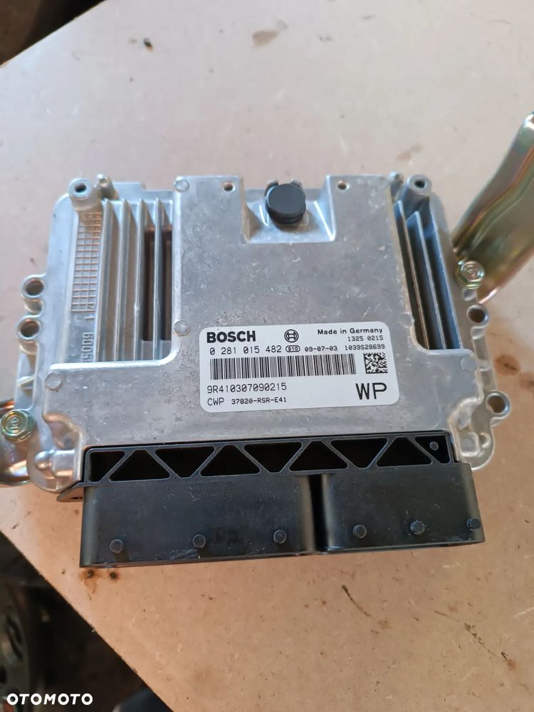 HONDA CIVIC VIII UFO 2.2  STEROWNIK KOMPUTER SILNIKA ECU 0281015482 9R410307090215 - 1