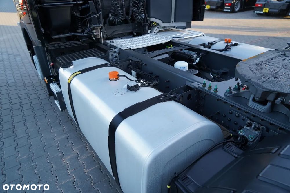 Volvo FH 460 / KLIMATYZACJA POSTOJOWA  / I SAVE / 2023R - 14