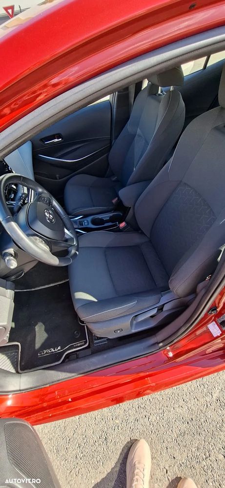 Toyota Corolla 1.8 HSD TS Dynamic - 7