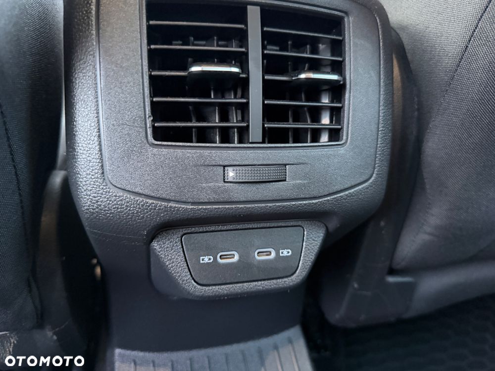 Volkswagen T-Roc 2.0 TDI SCR 4MOTION DSG ACTIVE - 14