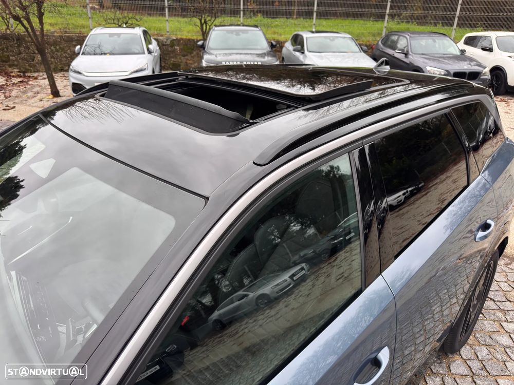 Peugeot E-5008 GT - 32