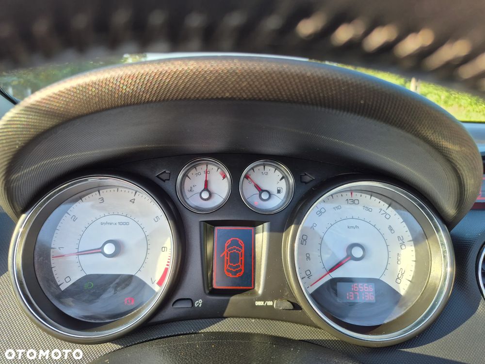 Peugeot 308 CC 155 THP Premium - 7