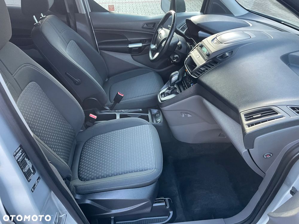 Ford Tourneo Connect - 17