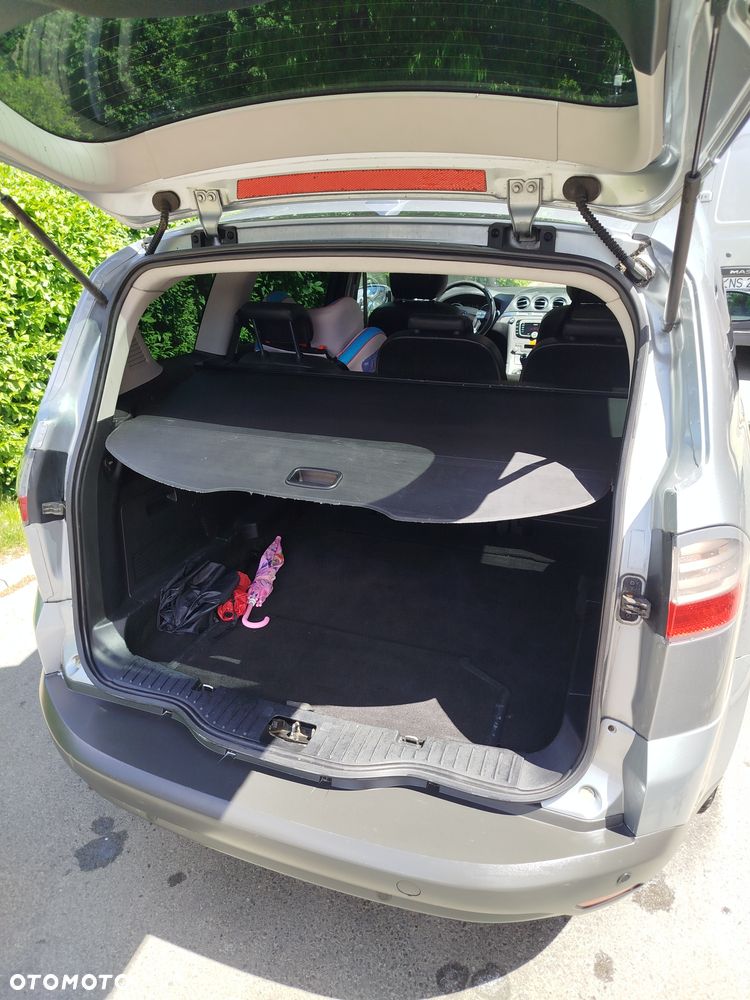 Ford S-Max - 7