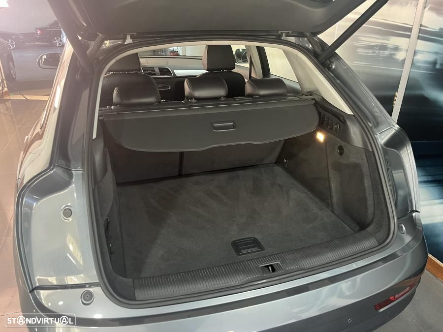 Audi Q3 2.0 TDI Sport - 10