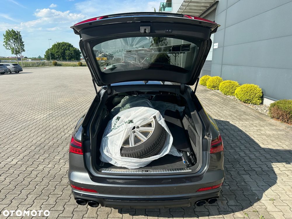 Audi S6 Avant - 8