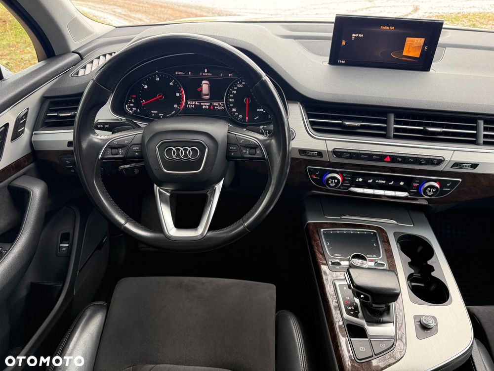 Audi Q7 - 21