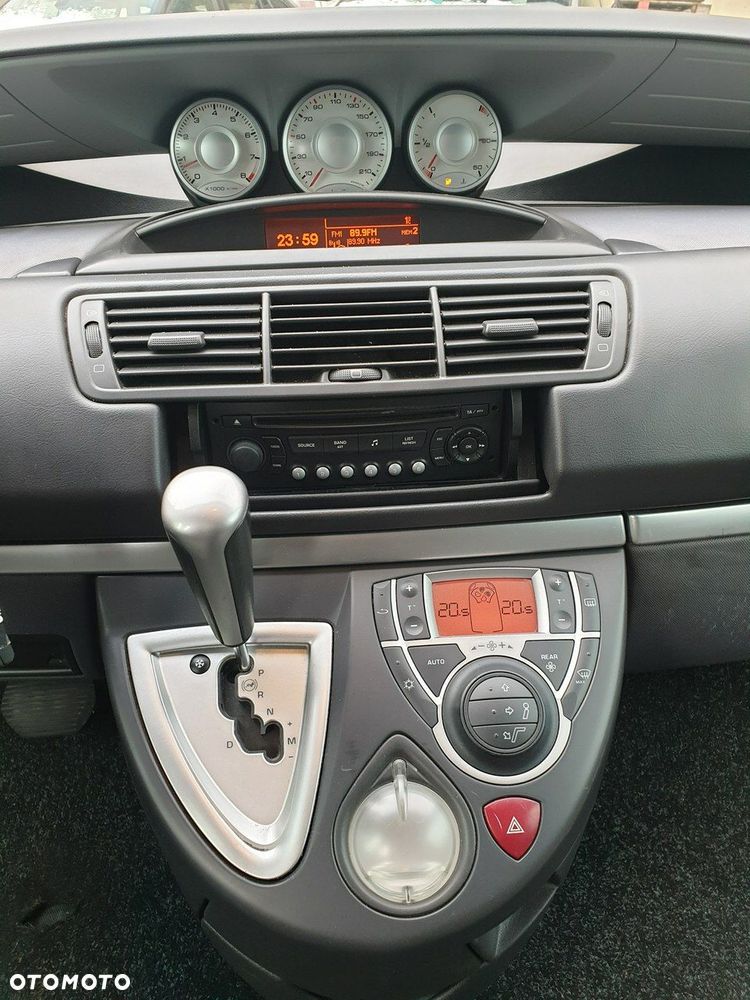 Peugeot 807 140 Automatik Premium - 5