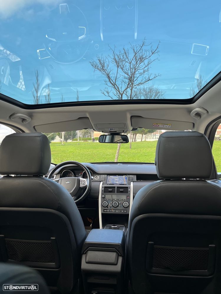 Land Rover Discovery Sport TD4 Aut. Sky View - 17
