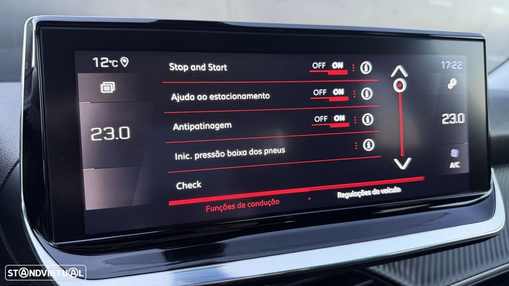 Peugeot 2008 1.2 PureTech Allure EAT8 - 18