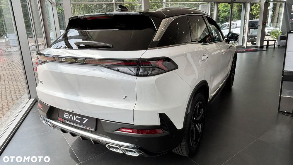 BAIC 7 1.5T Luxury Plus DCT - 6
