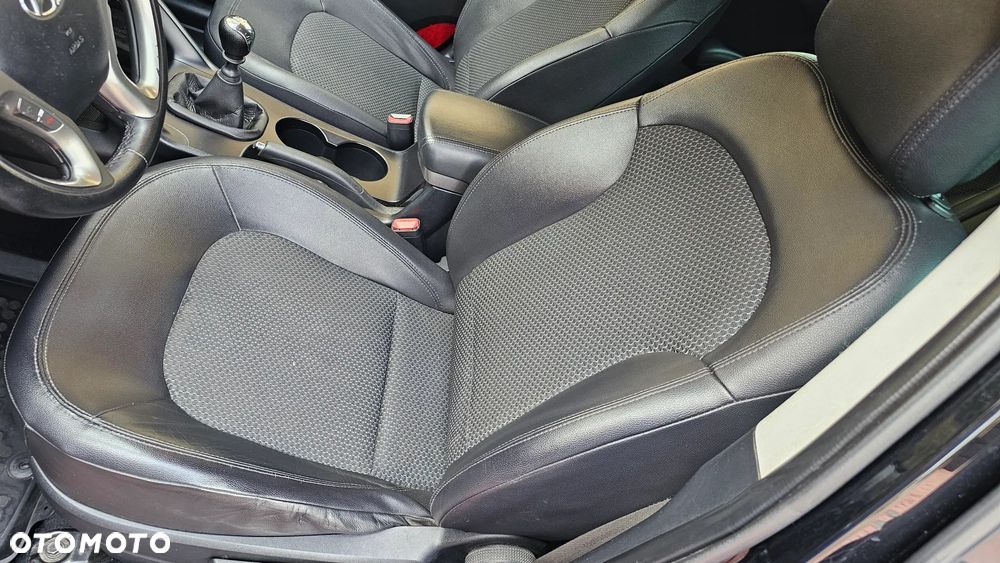 Hyundai ix35 2.0 CRDi Comfort 4WD - 32