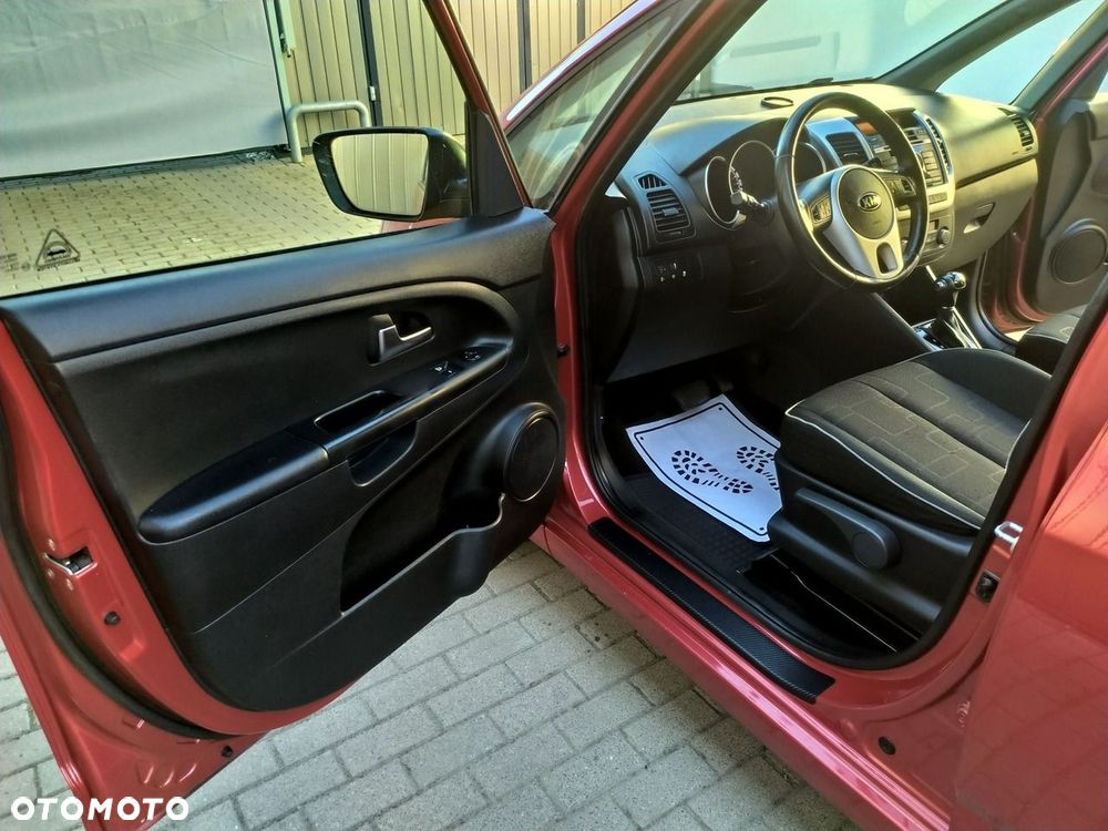 Kia Venga 1.6 CVVT Automatik Dream Team Edition - 12