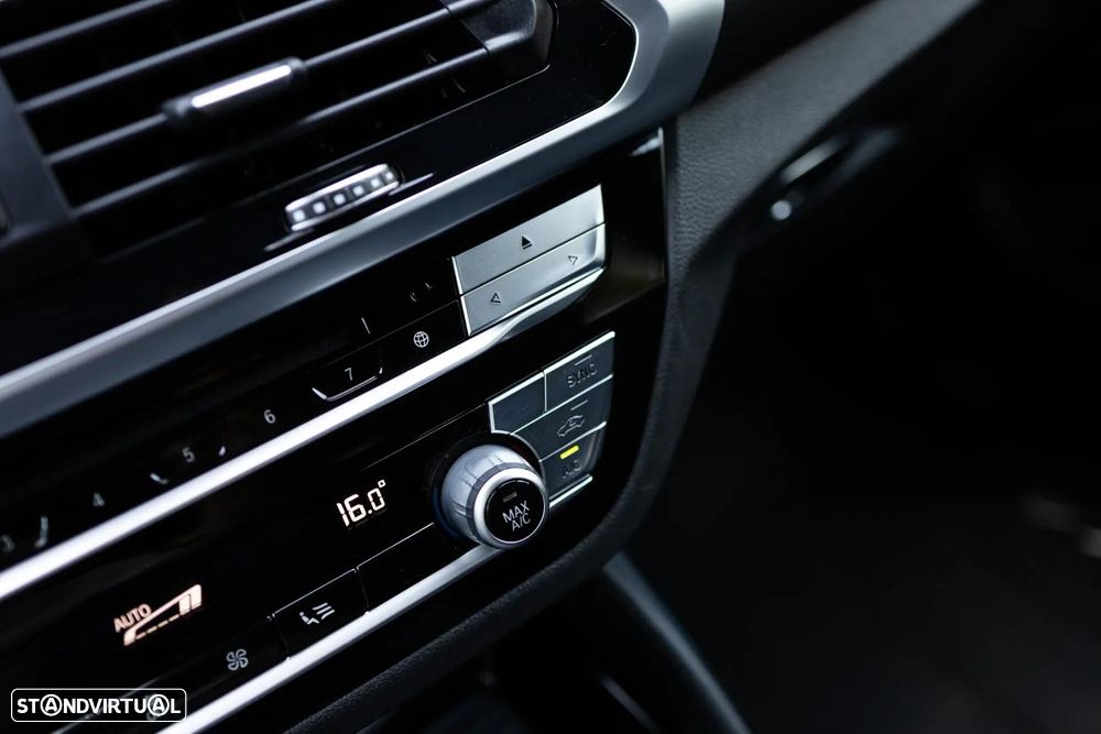 BMW X4 20 d xDrive Pack M Auto - 38