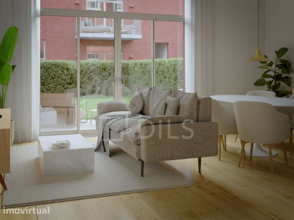 Apartamento T2, com varandas, no Porto - Grande imagem: 2/100