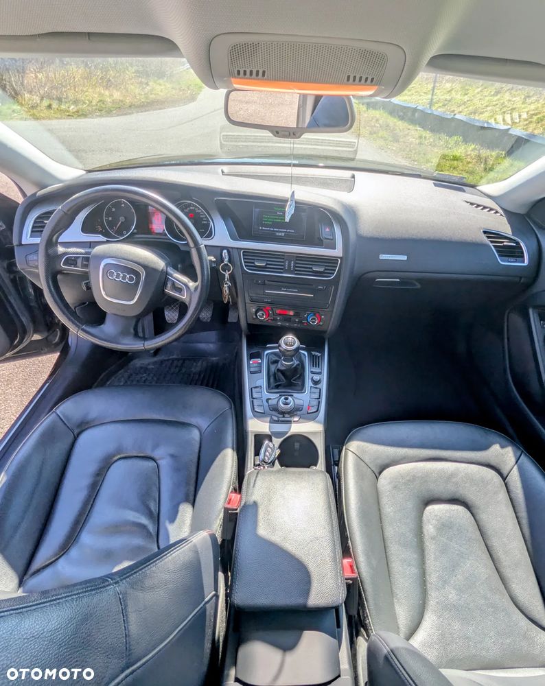 Audi A5 Coupé 2.0 TDI DPF - 11