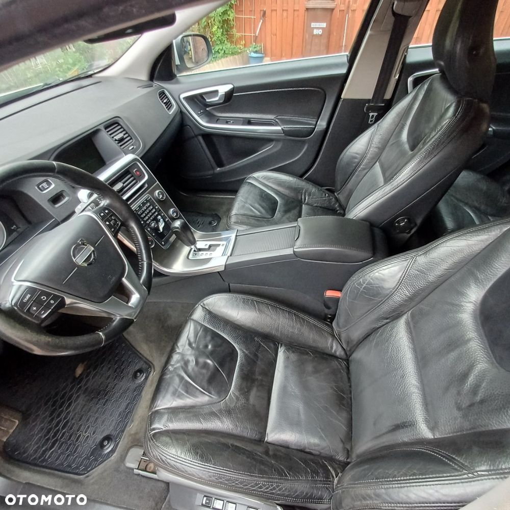 Volvo S60 2.5 T5 - 12