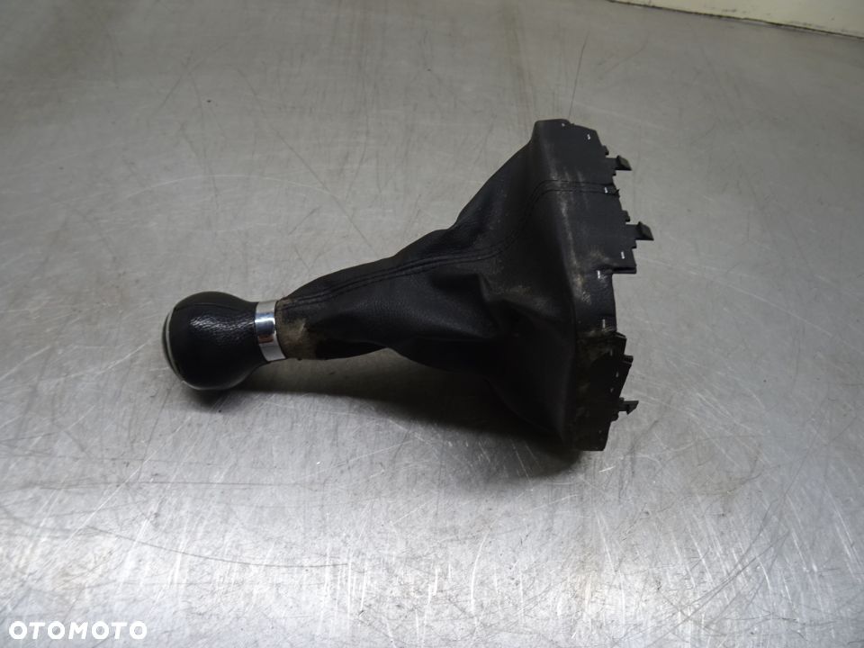 VW GOLF V 03-09 1.4MPI GAŁKA MIESZEK 1K0711113BA - 1