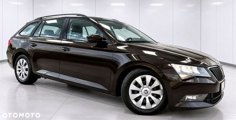 Skoda Superb - 32