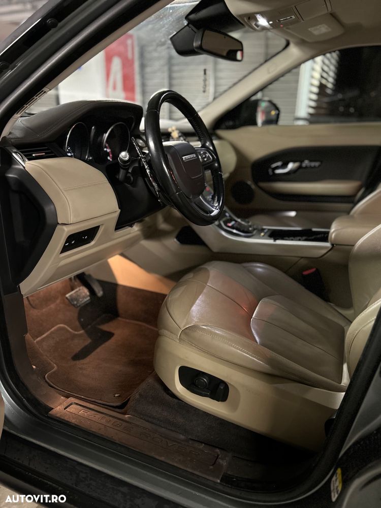 Land Rover Range Rover Evoque - 16