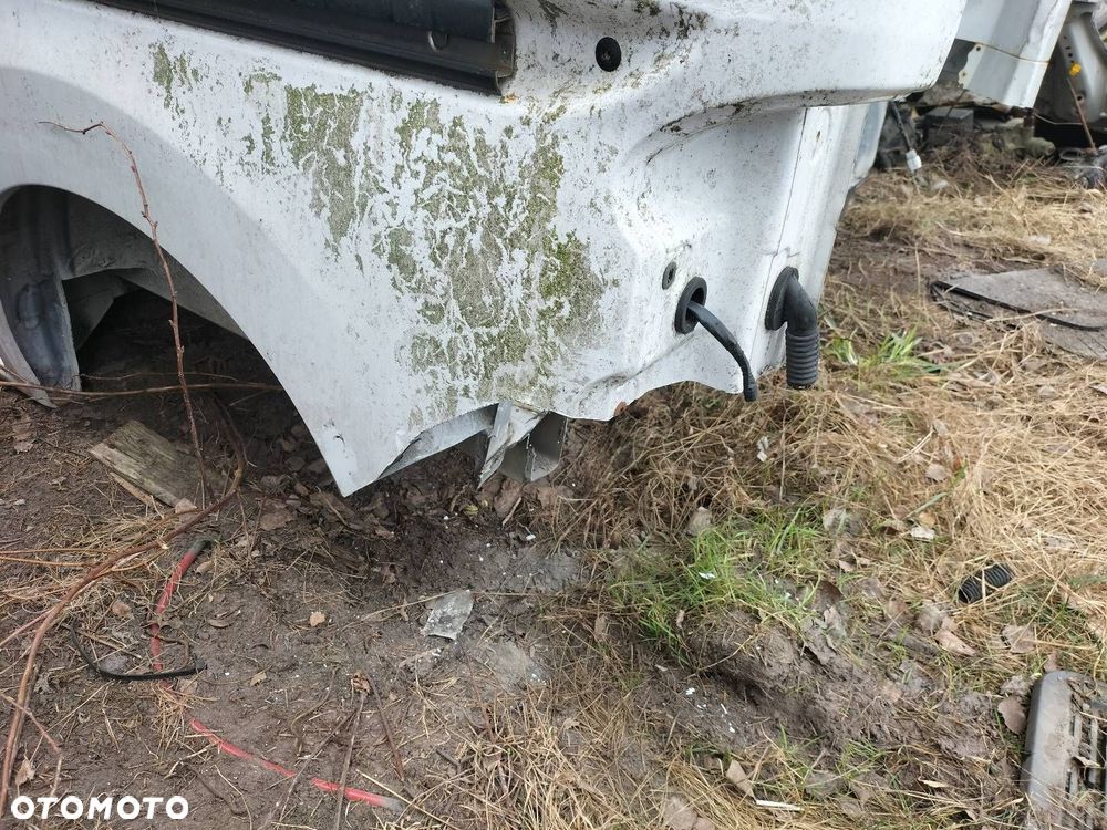 ĆWIARTKA BŁOTNIK LEWY TYŁ NISSAN NV200 - 4