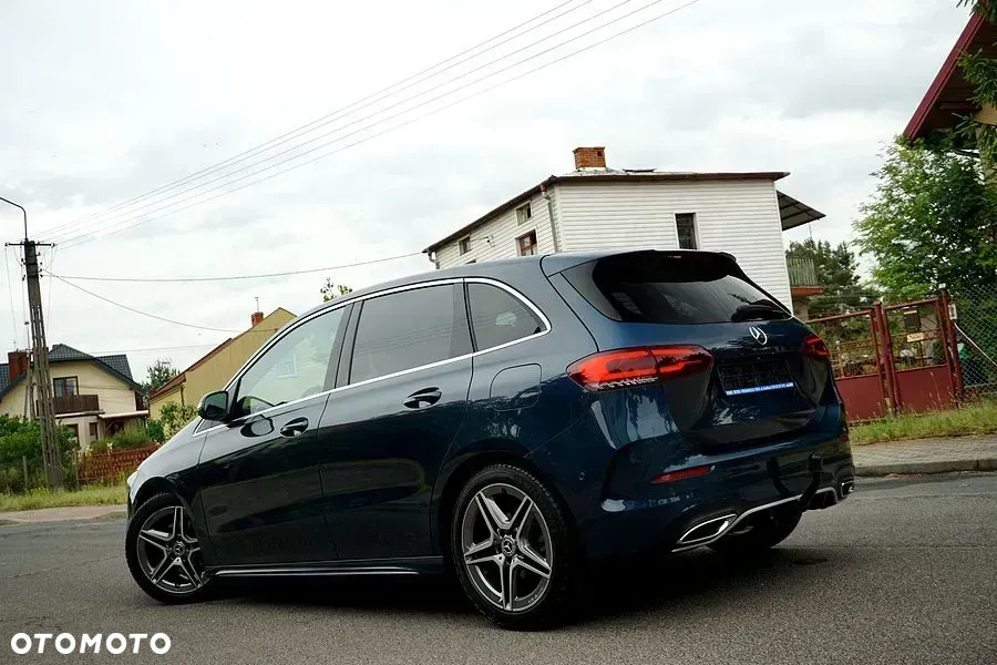 Mercedes-Benz Klasa B 180 7G-DCT AMG Line Advanced Plus - 3