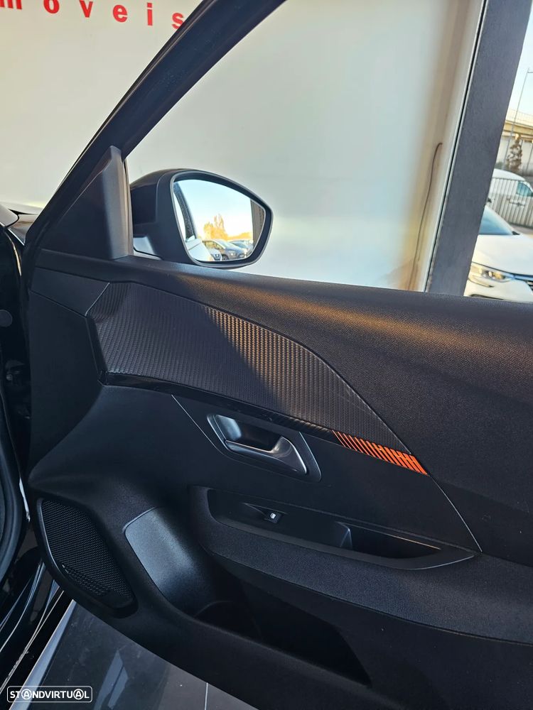 Peugeot 208 1.2 PureTech Active - 19