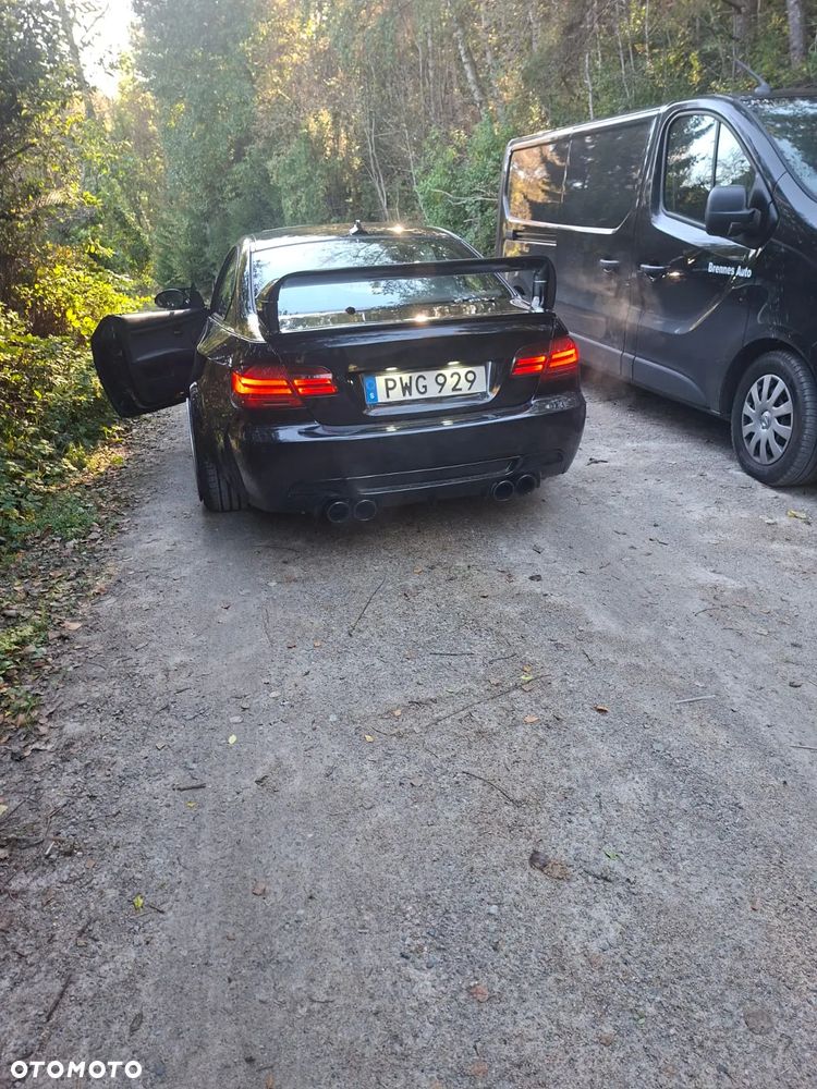 BMW Seria 3 335i - 11