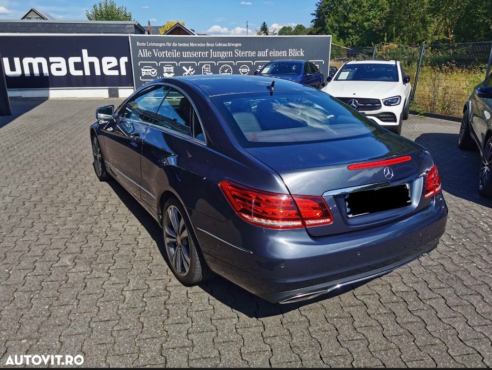 Mercedes-Benz E 200 Coupe - 16