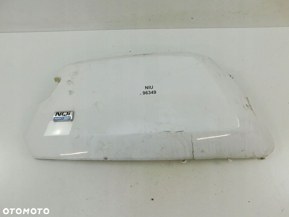 SKUTER ELEKTRYCZNY NIU OGON ZADUPEK PRAWY - 1