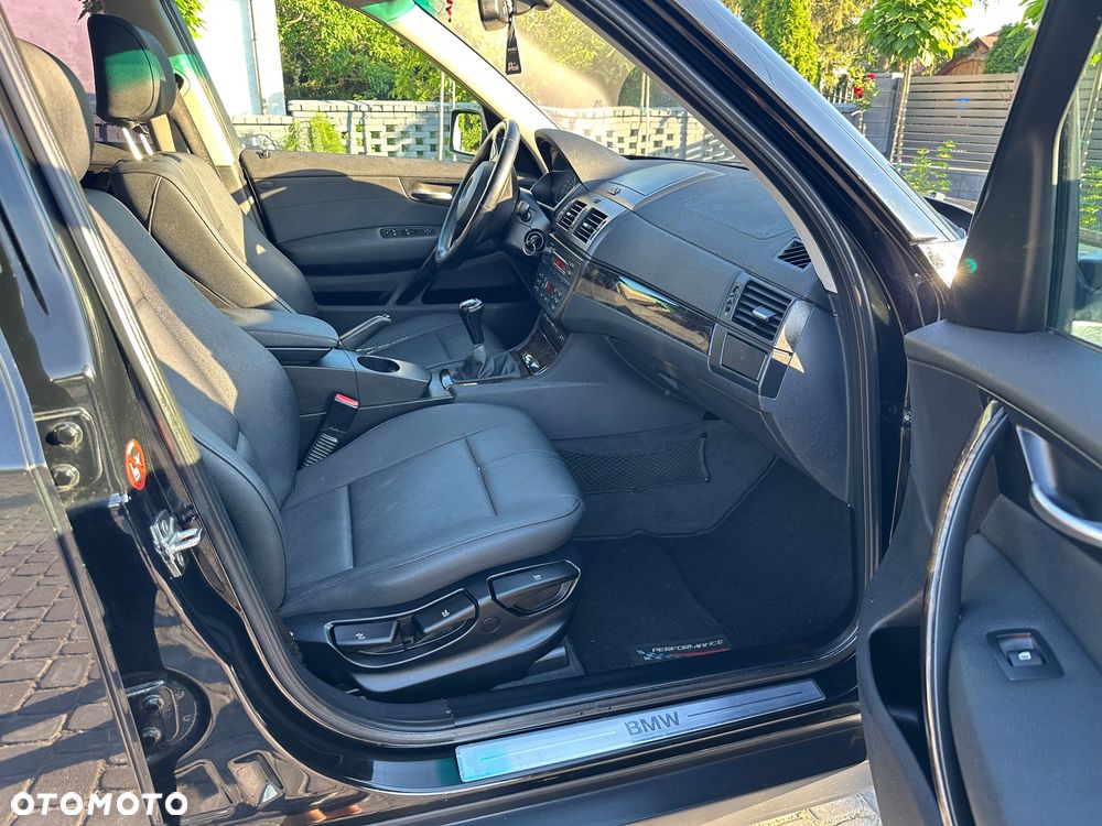 BMW X3 xDrive20i Edition Exclusive - 20