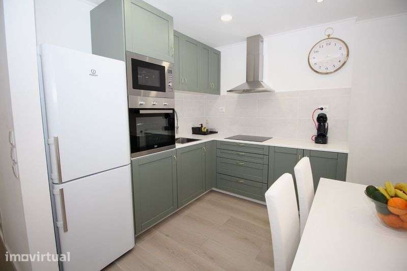 Apartamento Albufeira Velha T2 a 5 min da praia do Peneco - Grande imagem: 2/12