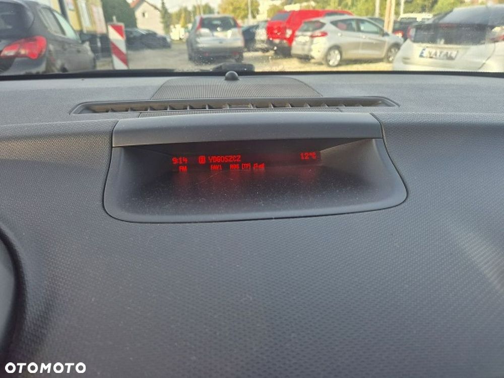Opel Meriva 1.4 drive - 28