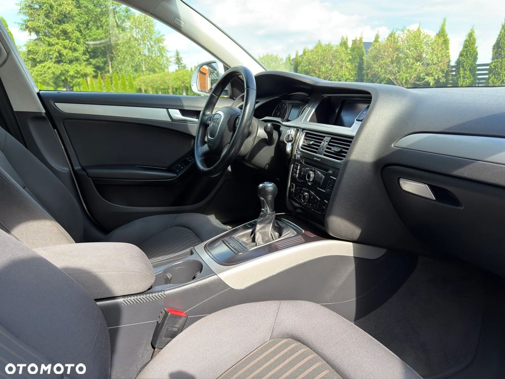 Audi A4 Limousine 1.8 TFSI Attraction - 38