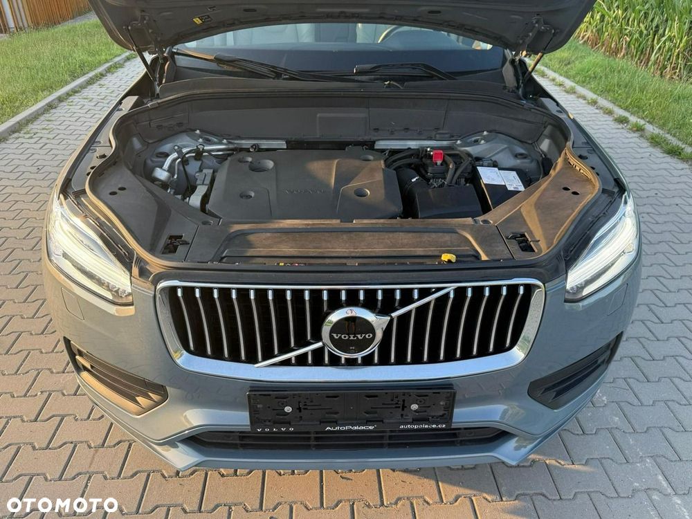 Volvo XC 90 B5 D AWD Geartronic Momentum Pro - 10
