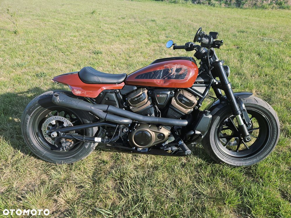 Harley-Davidson Sportster - 1