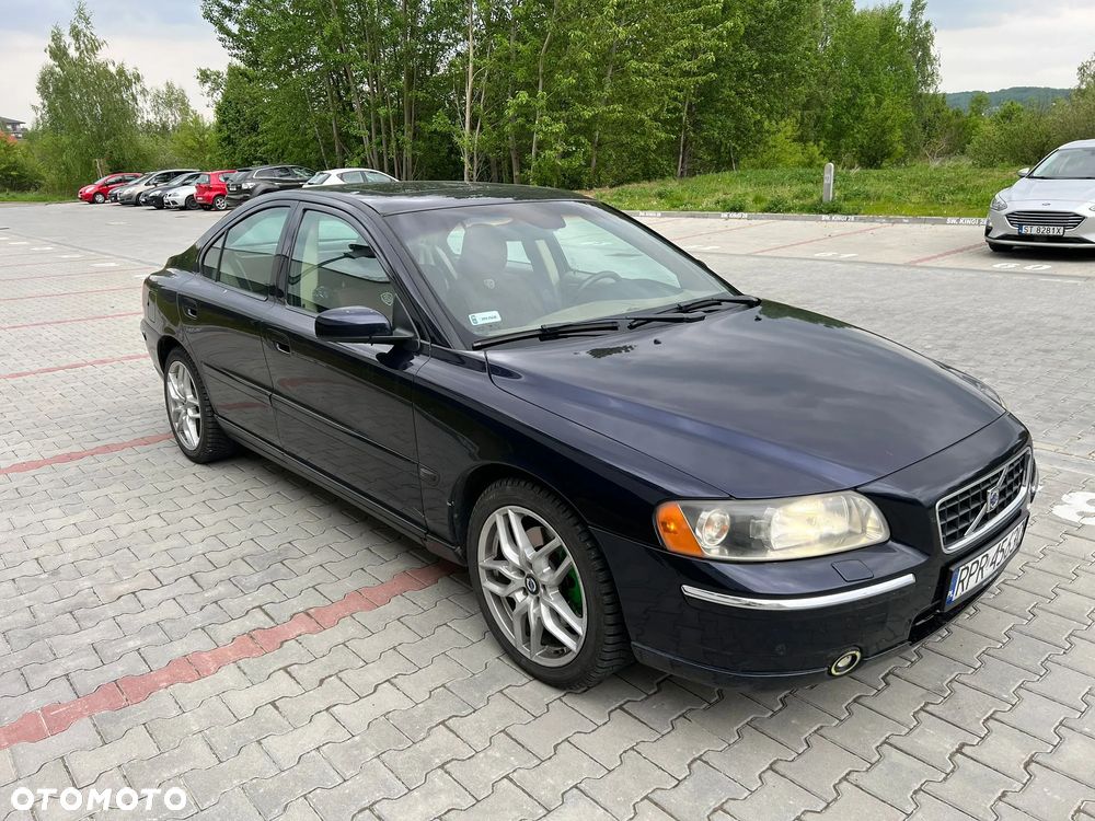 Volvo S60 2.5T AWD Rubin - 2