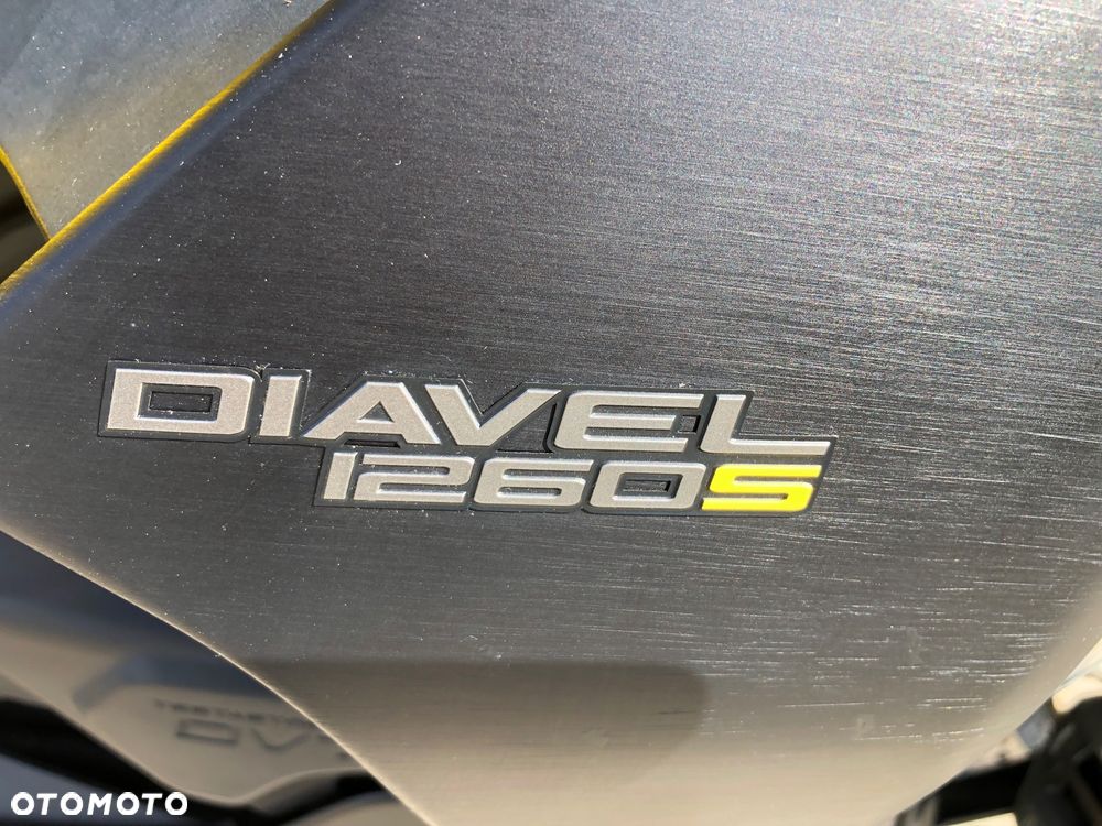 Ducati Diavel - 35