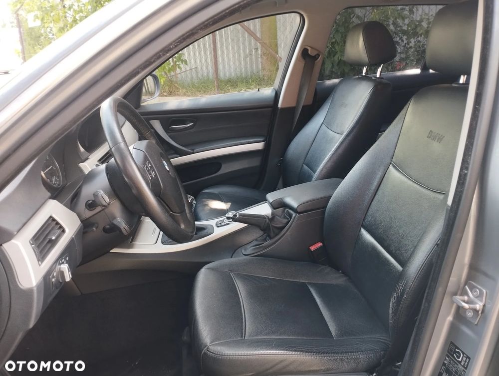 BMW Seria 3 318d DPF Edition Sport - 5