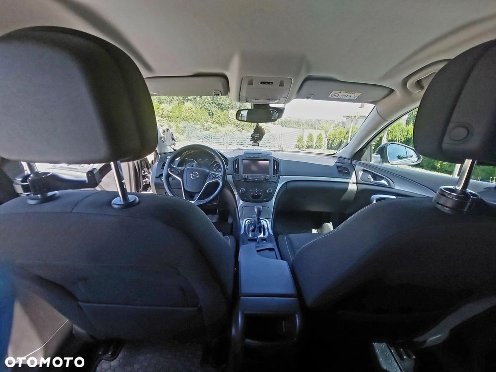 Opel Insignia - 12