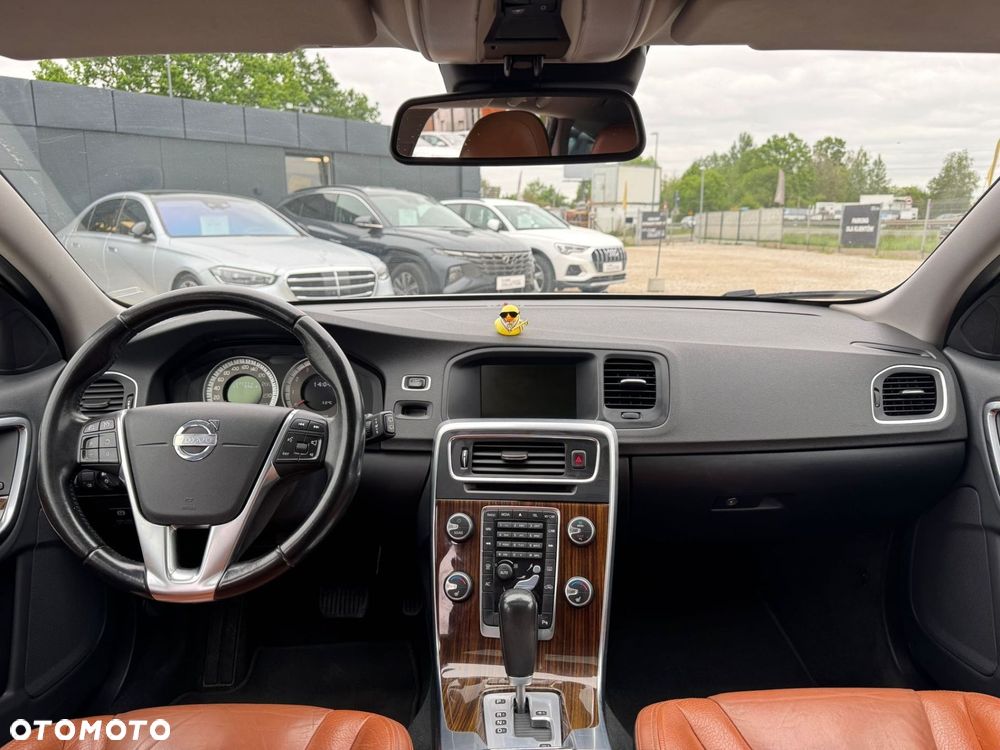 Volvo V60 - 12