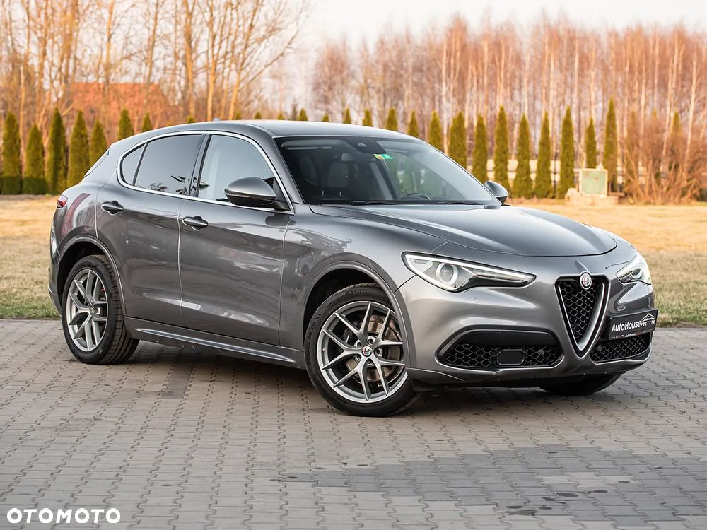 Alfa Romeo Stelvio 2.0 Turbo 16V AT8-Q4 Executive - 2