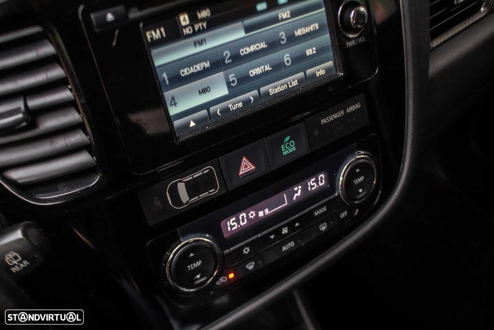 Mitsubishi Outlander 2.2 DI-D Instyle - 20